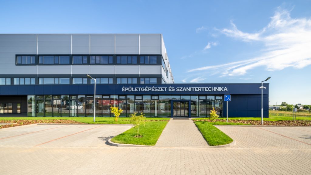 Ferenczi Logistics 1 Ferenczi raktárközpont és bemutatóterem