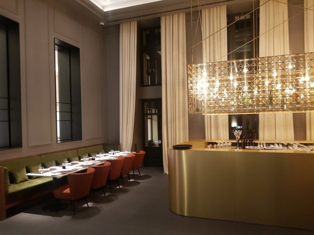 KOZMO Hotel 8 Kozmo Hotel Suites & Spa - 5 csillag