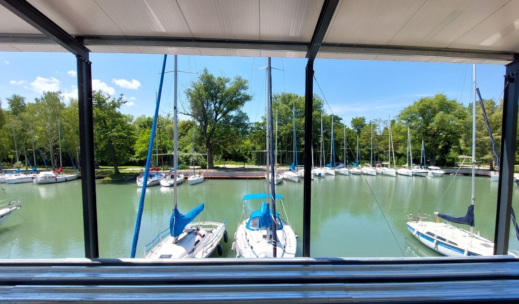 Kikötő Balatonfűzfő 3 Vitorláskikötő