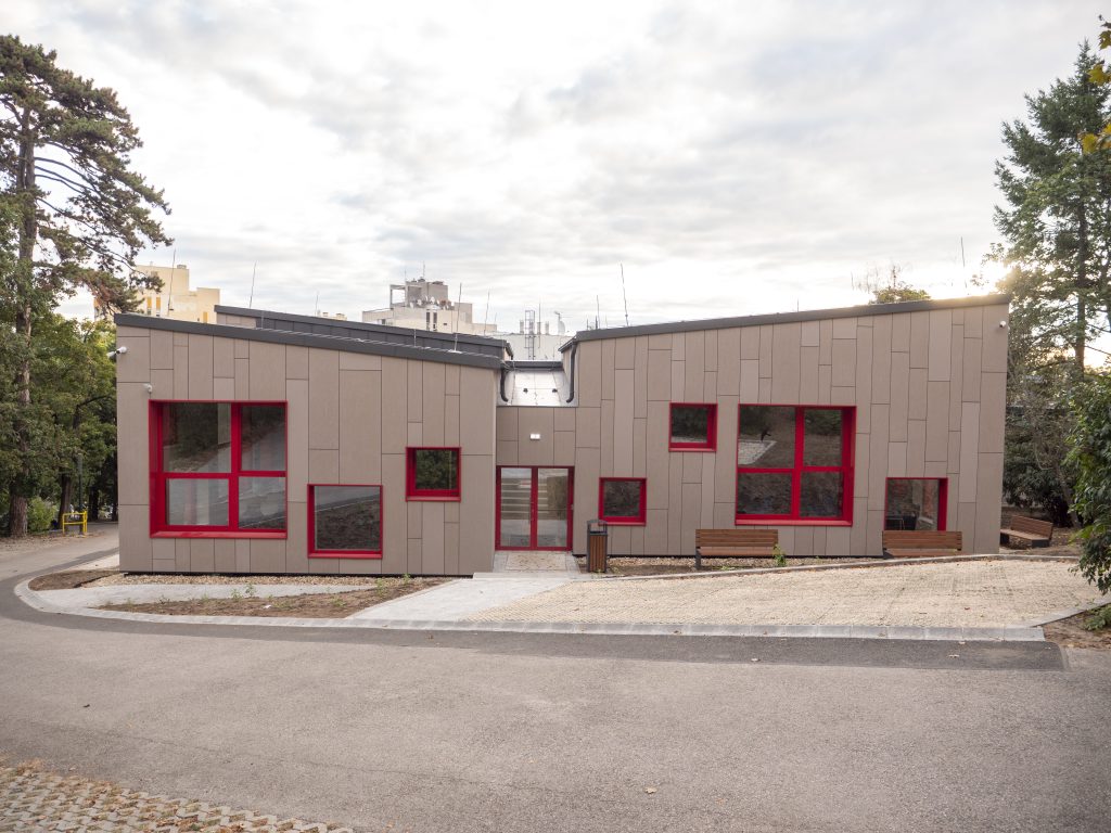 Lauder Iskola expansion 6 Lauder Javne Iskola