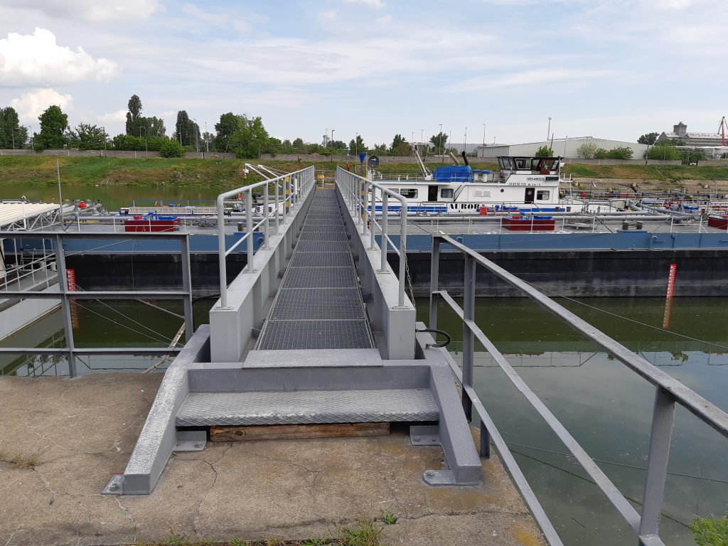 MAHART szabadkikötő 2 MAHART Csepel Szabadkikötő