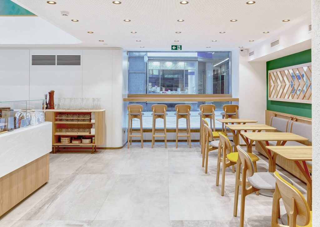 6 Mozata Bistro
